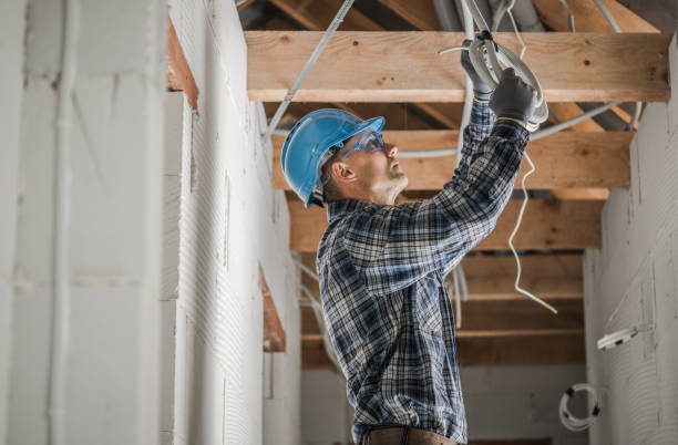 Best Licensed Electrician  in Fayetteville, NY